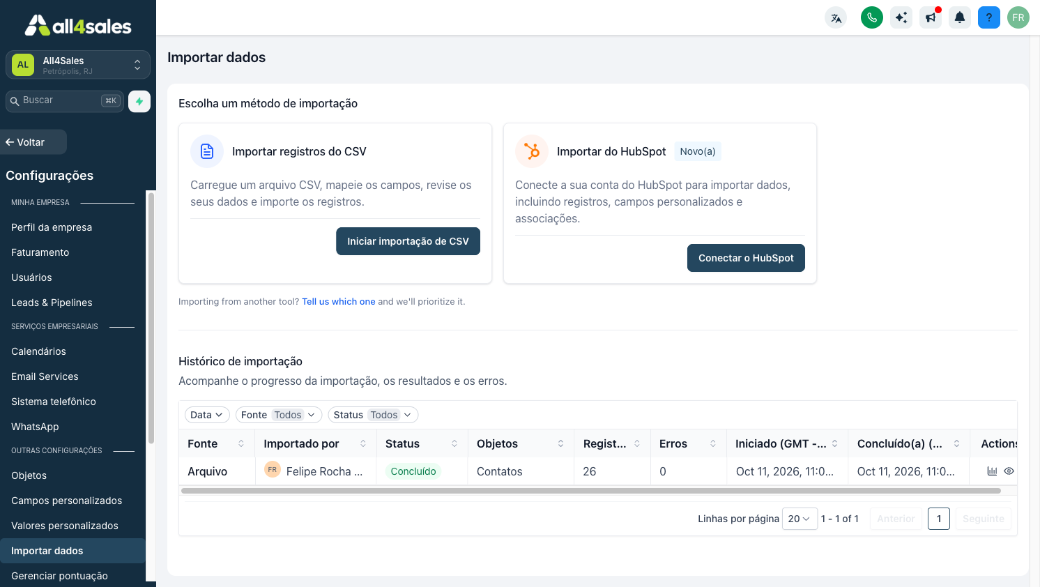 Tela Importar dados, com o botão de iniciar a importação e o histórico das importações feitas